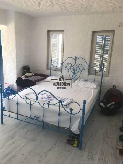 çift kişilik mavi ferforje yatak